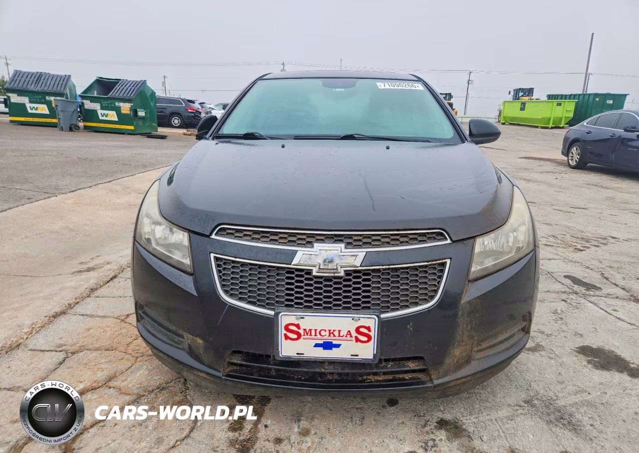 2014 Chevrolet Cruze VIN:1G1P75SZ8E7186493 - 5