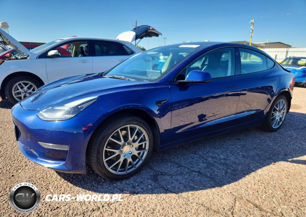 2022 Tesla Model 3 VIN:5YJ3E1EA8NF369784 - 1