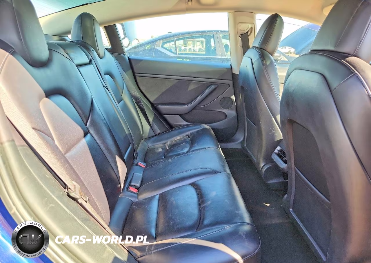 2022 Tesla Model 3 VIN:5YJ3E1EA8NF369784 - 10