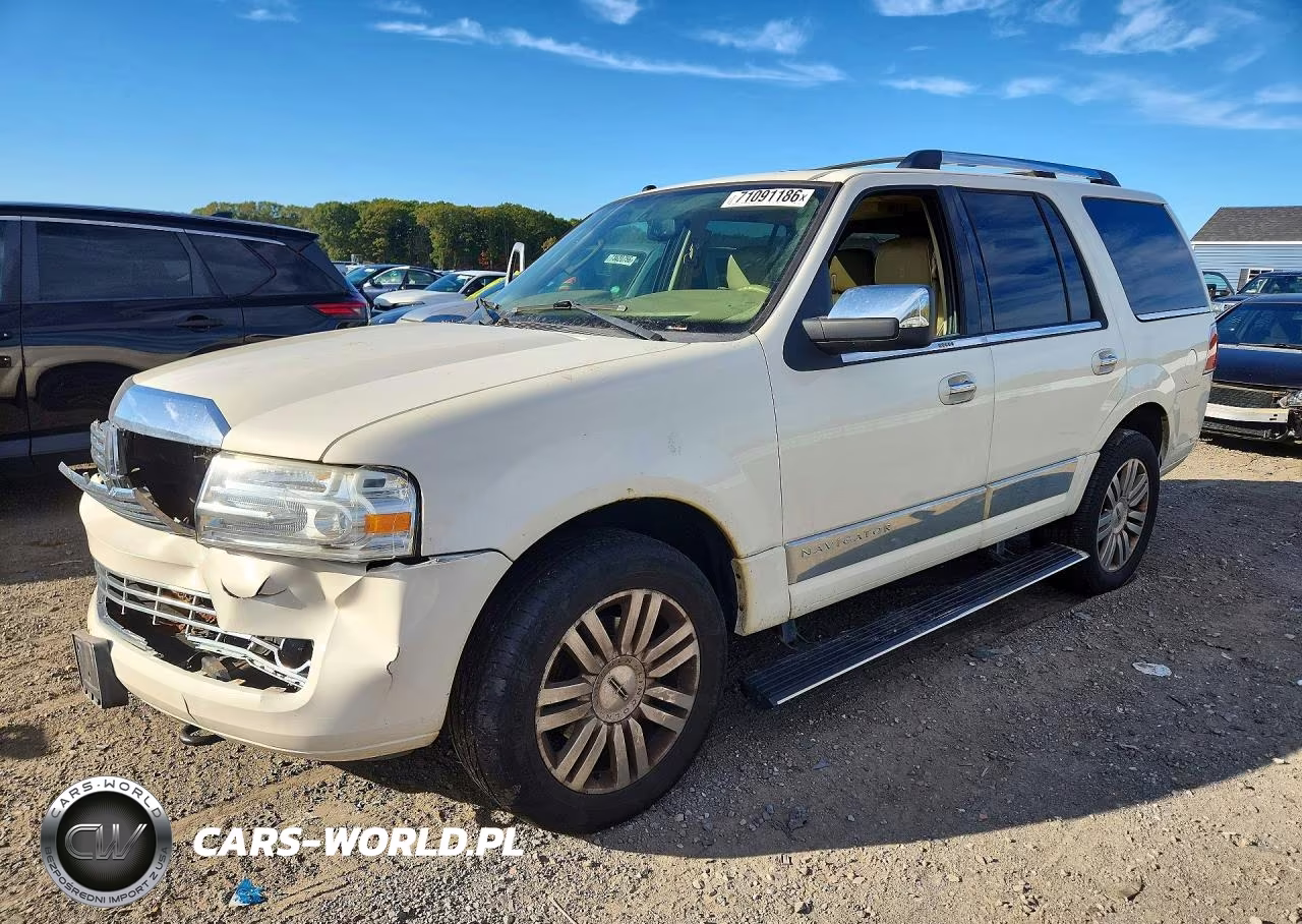 2008 Lincoln Navigator – zdjęcie 1 z 13