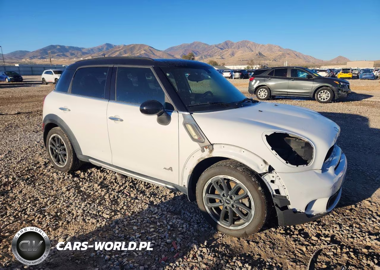 2015 Mini Cooper S Countryman VIN:WMWZC5C56FWP46927 - 4