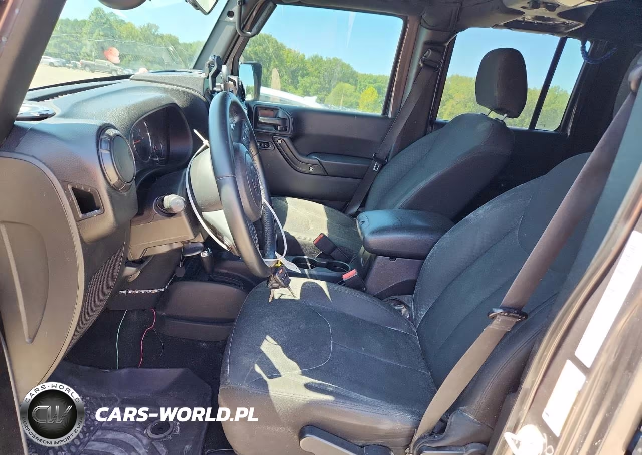 2017 Jeep Wrangler Unlimited Sport VIN:1C4BJWDG3HL504147 - 7