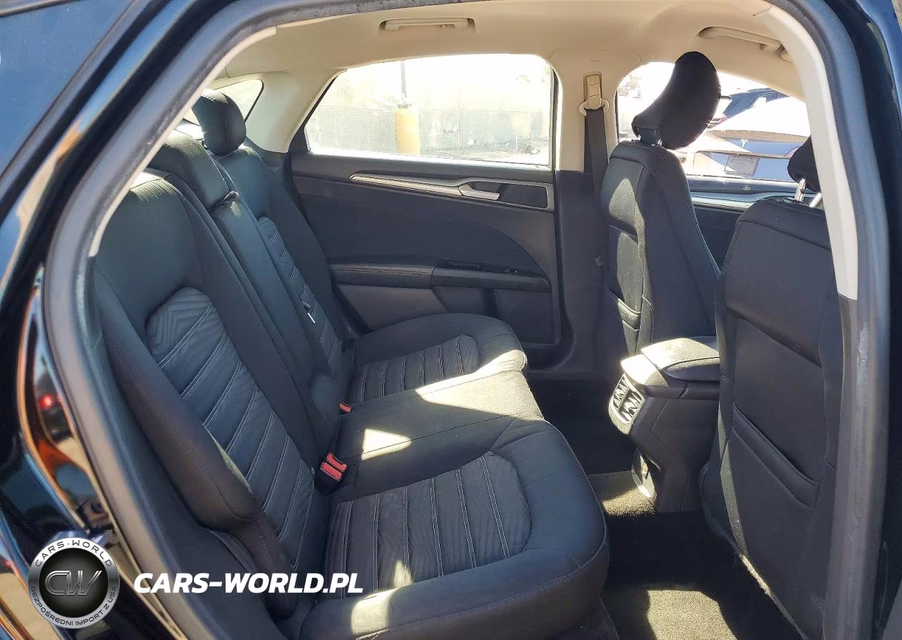 2016 Ford Fusion Se VIN:3FA6P0H76GR304828 - 10