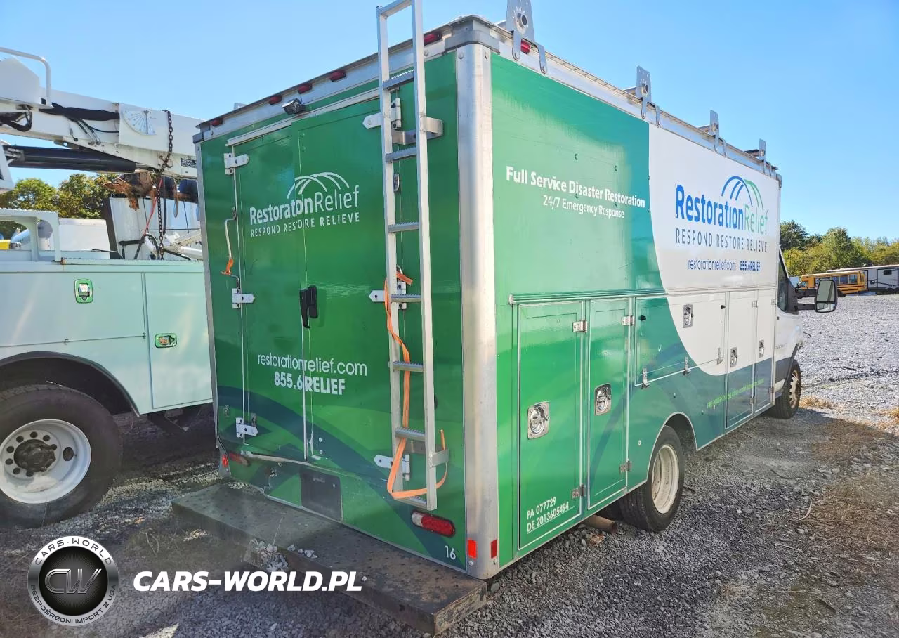 2018 Ford Transit Delivery Van VIN:1FDRS8ZMXJKA06668 - 3
