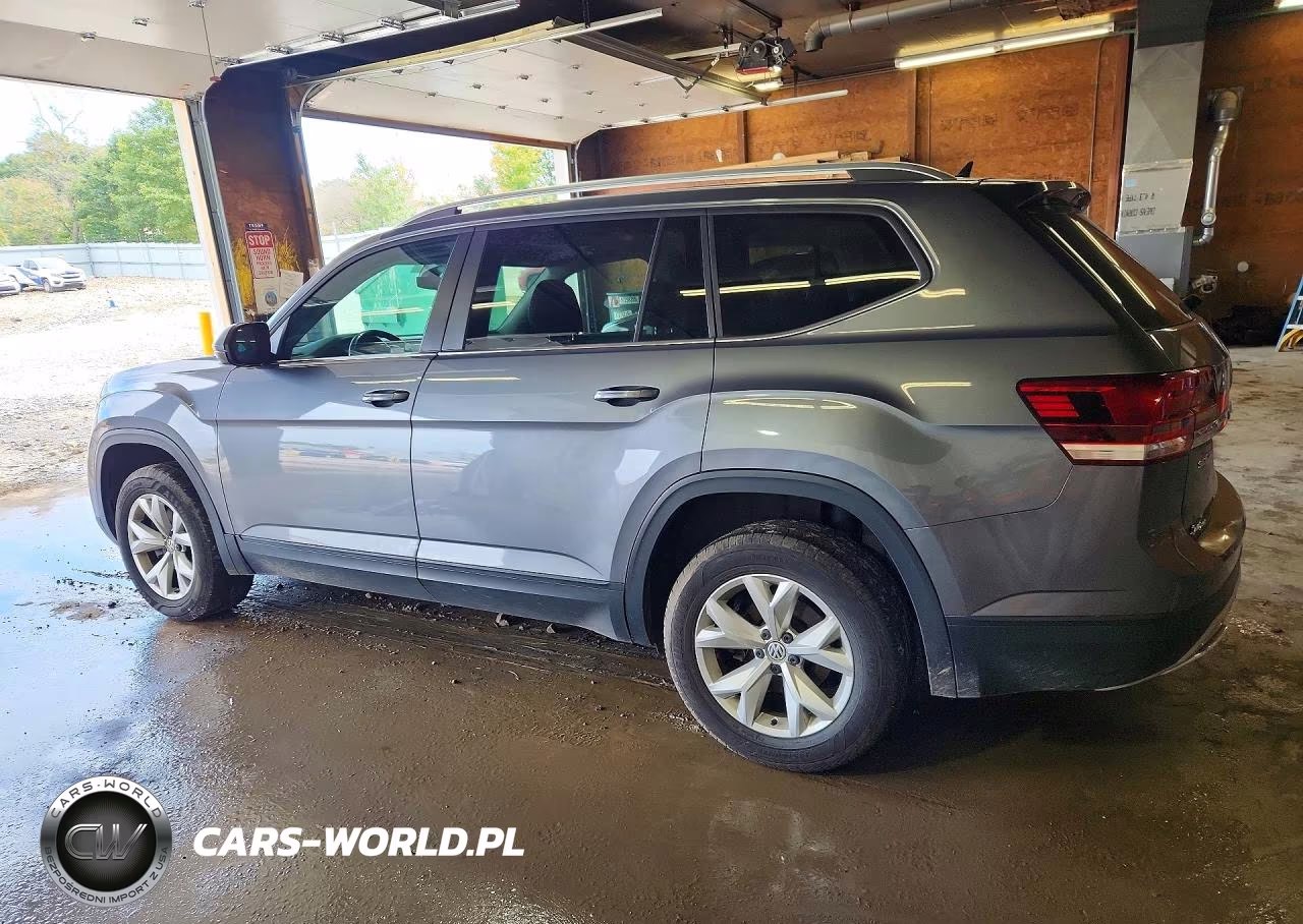 2018 Volkswagen Atlas Se VIN:1V2LR2CA4JC549458 - 2