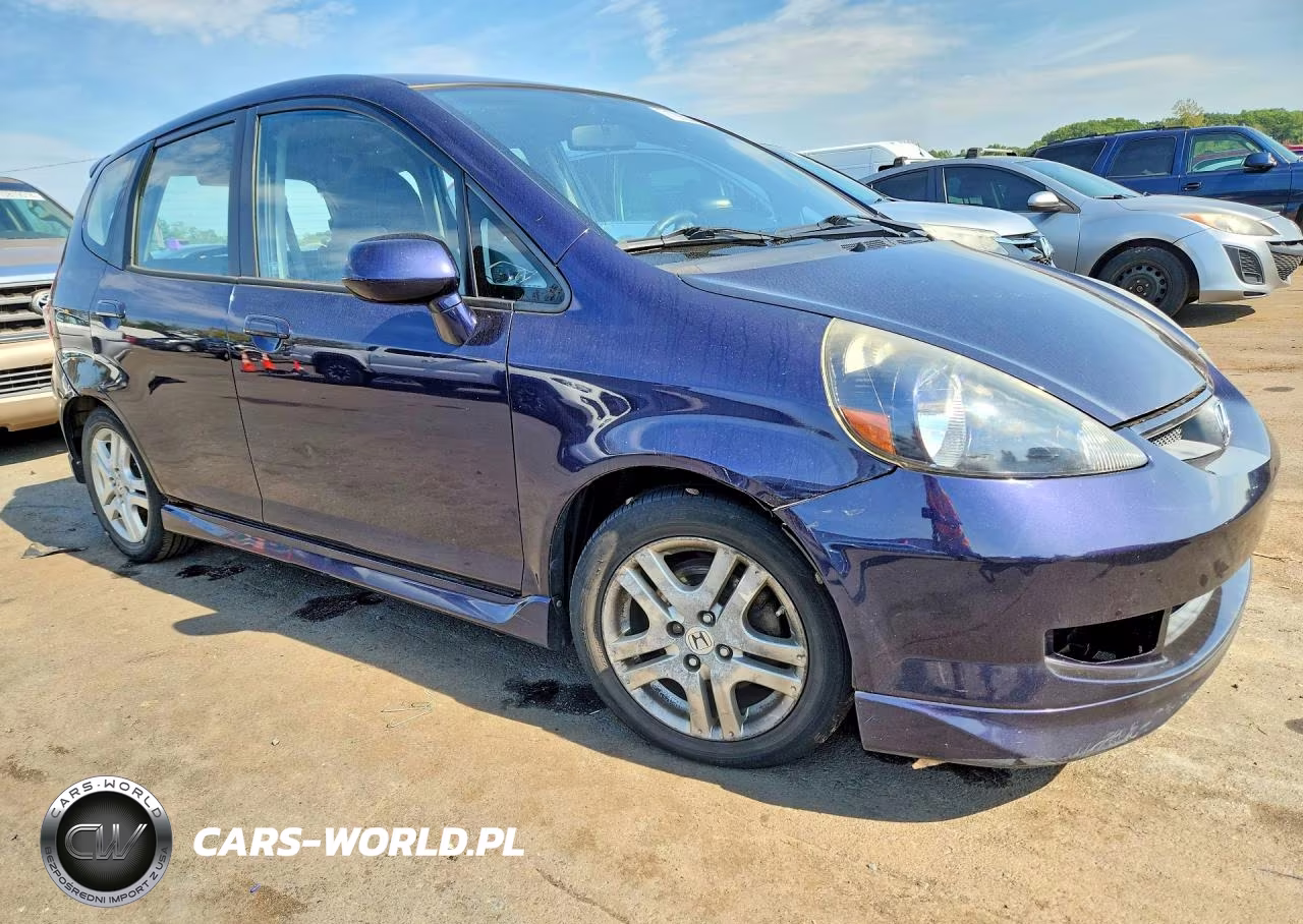 2008 Honda Fit Sport VIN:JHMGD38648S074243 - 4
