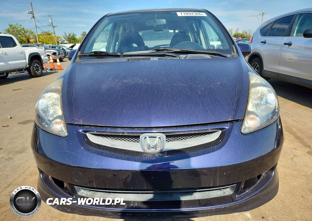 2008 Honda Fit Sport VIN:JHMGD38648S074243 - 5