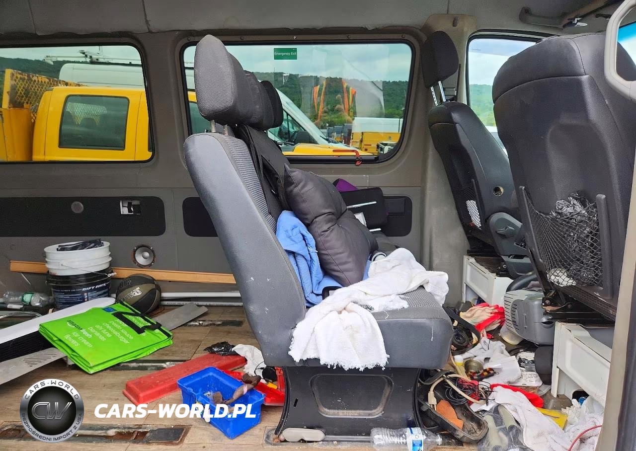 2010 Mercedes-Benz Sprinter 2500 VIN:WDZPE8CC6A5455542 - 11