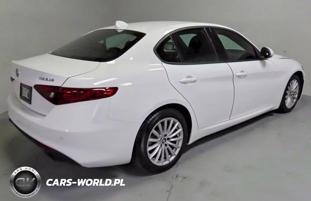 2023 Alfa Romeo Giulia Sprint VIN:ZARFAMAN6P7668014 - 3