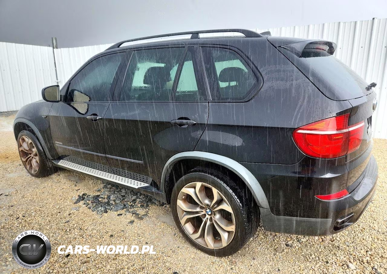 2011 BMW X5 xDrive50I VIN:5UXZV8C50BL421621 - 2