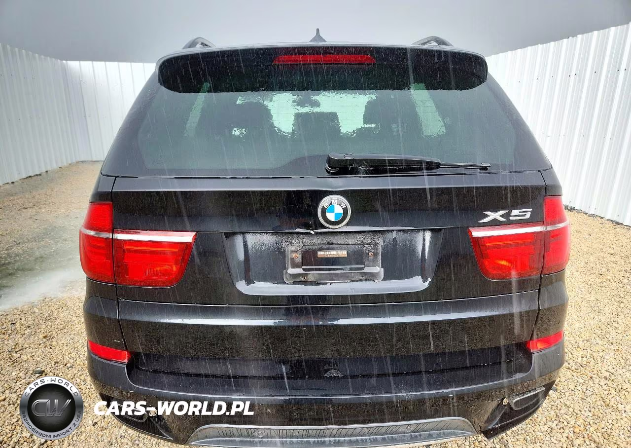 2011 BMW X5 xDrive50I VIN:5UXZV8C50BL421621 - 6