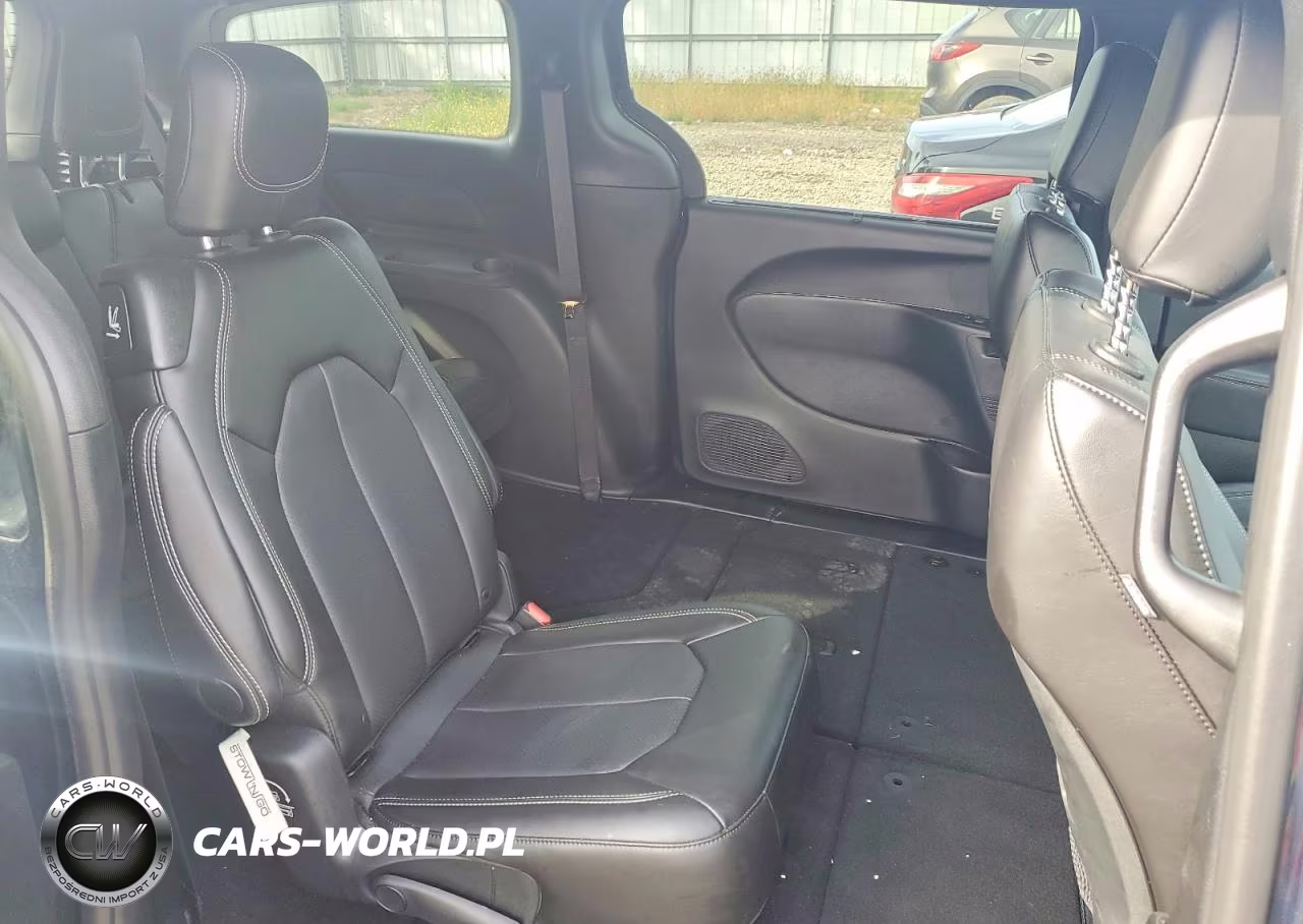 2025 Chrysler Pacifica Select VIN:2C4RC1BG5SR604733 - 11