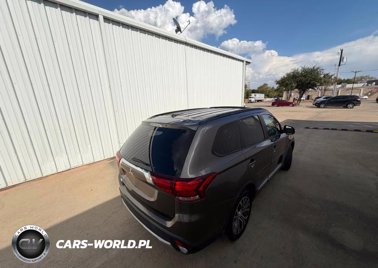 2016 Mitsubishi Outlander Se VIN:JA4AZ3A35GZ007692 - 4
