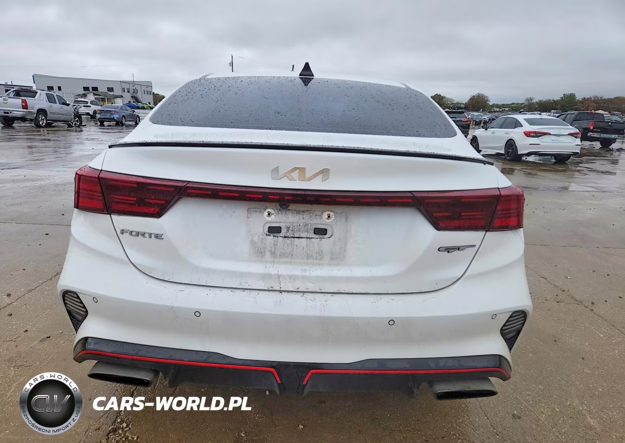 2023 Kia Forte Gt VIN:3KPF44AC2PE636371 - 6