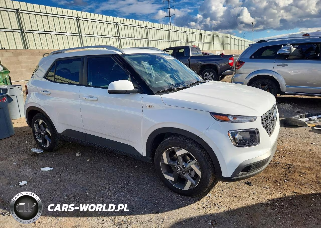 2026 Hyundai Venue Sel VIN:KMHRC8A36TU421798 - 4