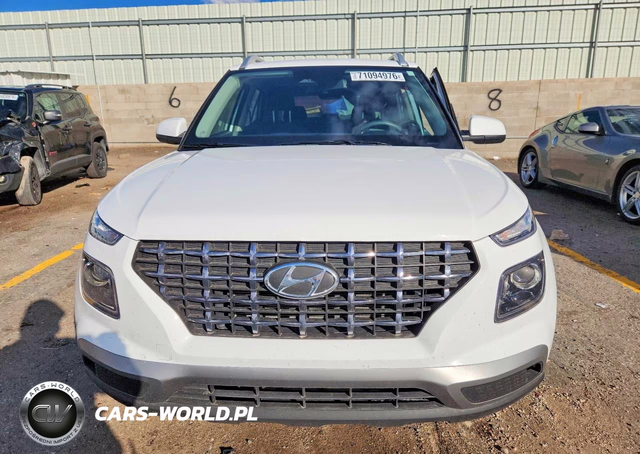 2026 Hyundai Venue Sel VIN:KMHRC8A36TU421798 - 5