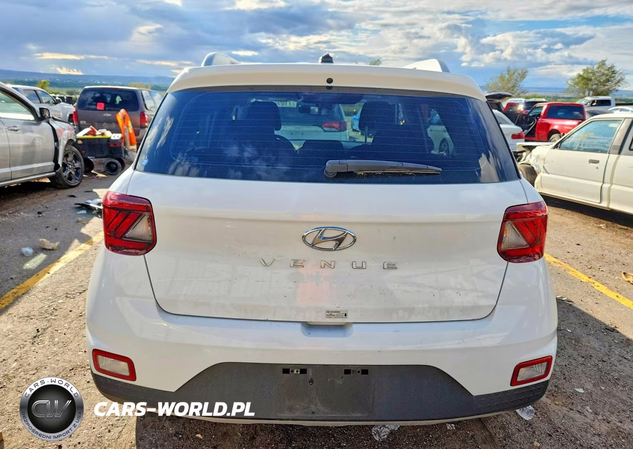 2026 Hyundai Venue Sel VIN:KMHRC8A36TU421798 - 6