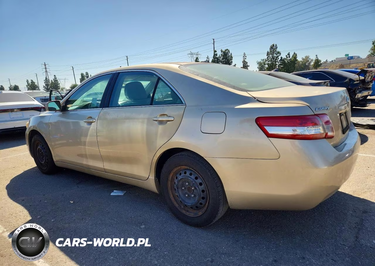2010 Toyota Camry Le VIN:4T4BF3EK6AR008635 - 2