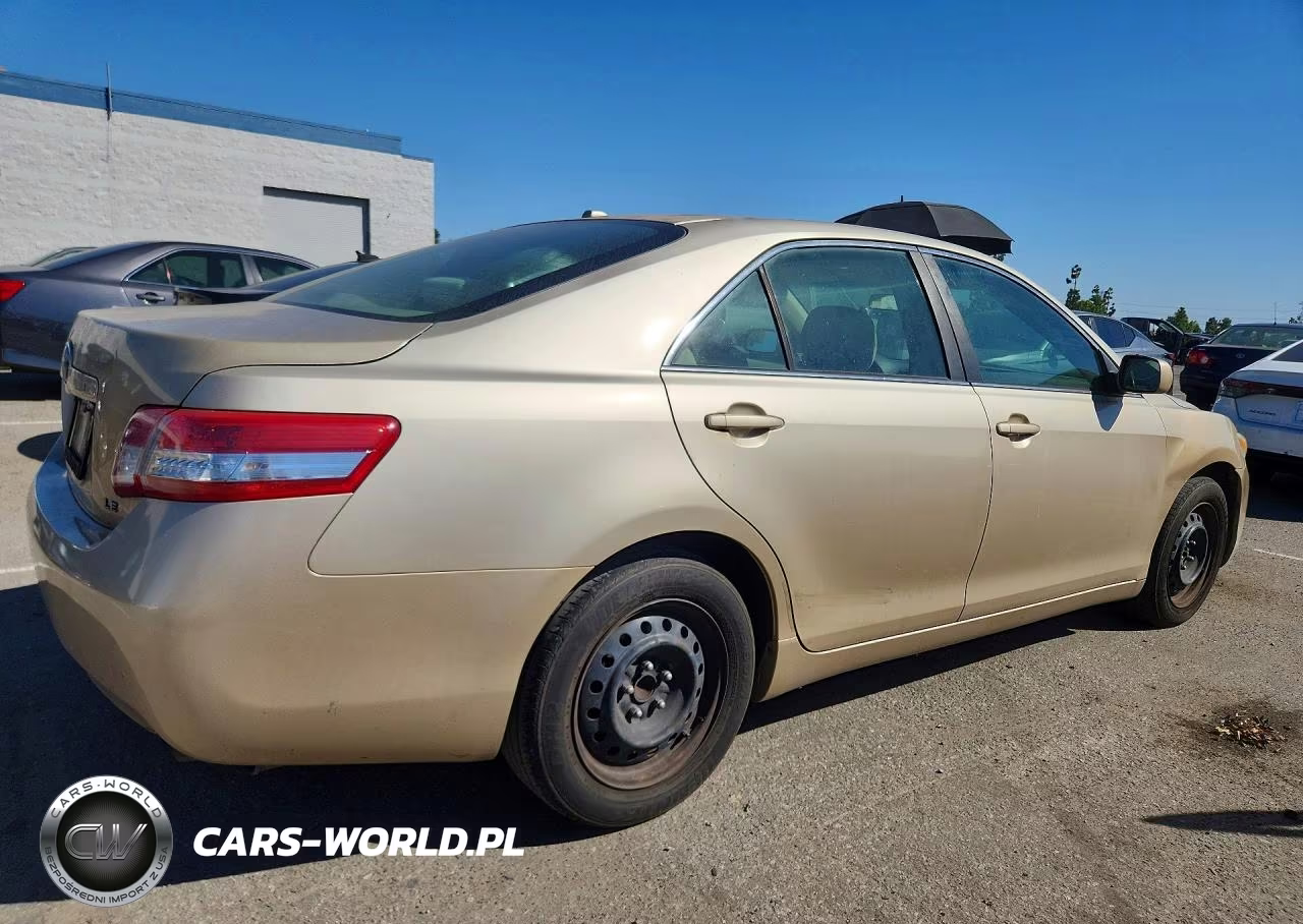 2010 Toyota Camry Le VIN:4T4BF3EK6AR008635 - 3