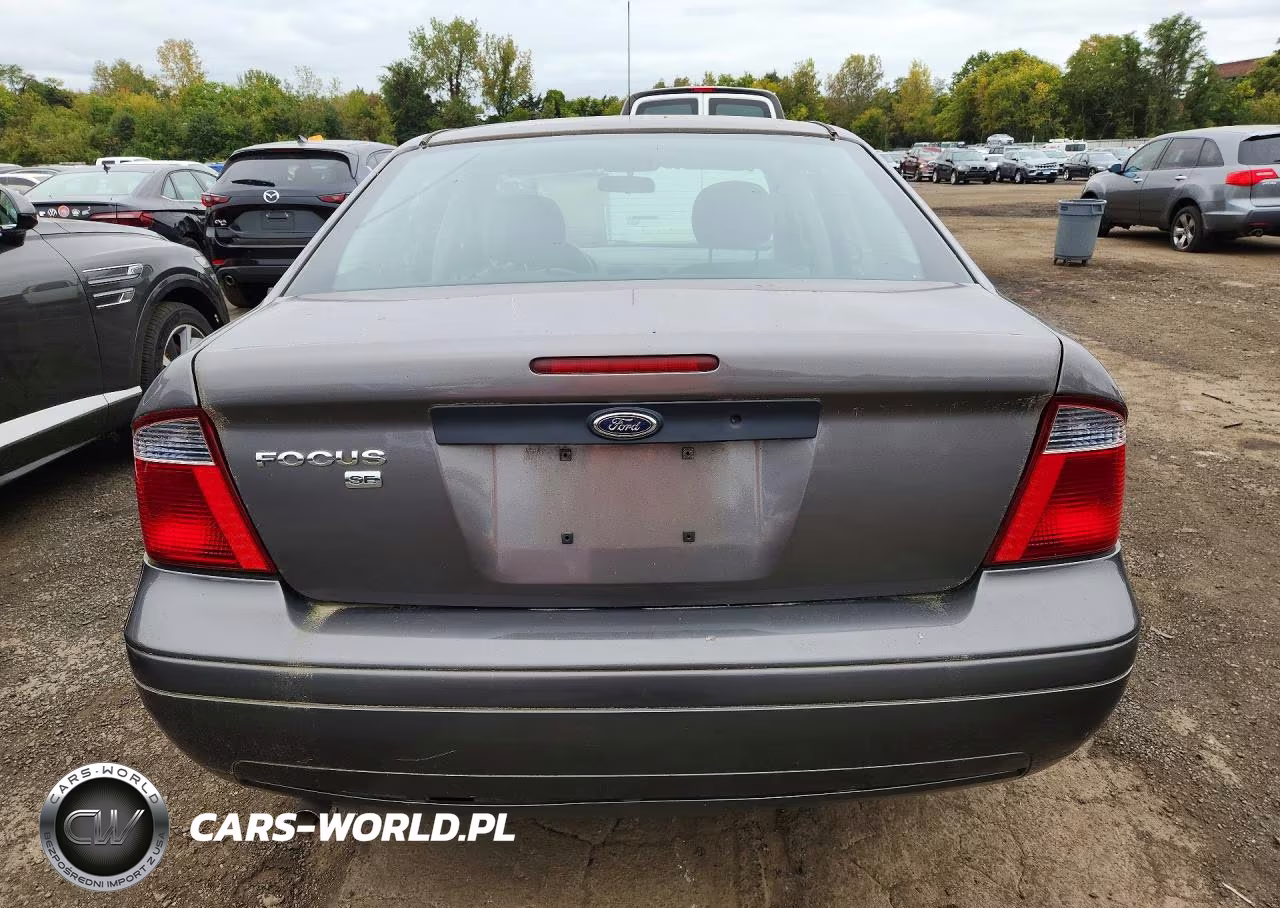 2007 Ford Focus Zx4 VIN:1FAHP34N77W186901 - 6