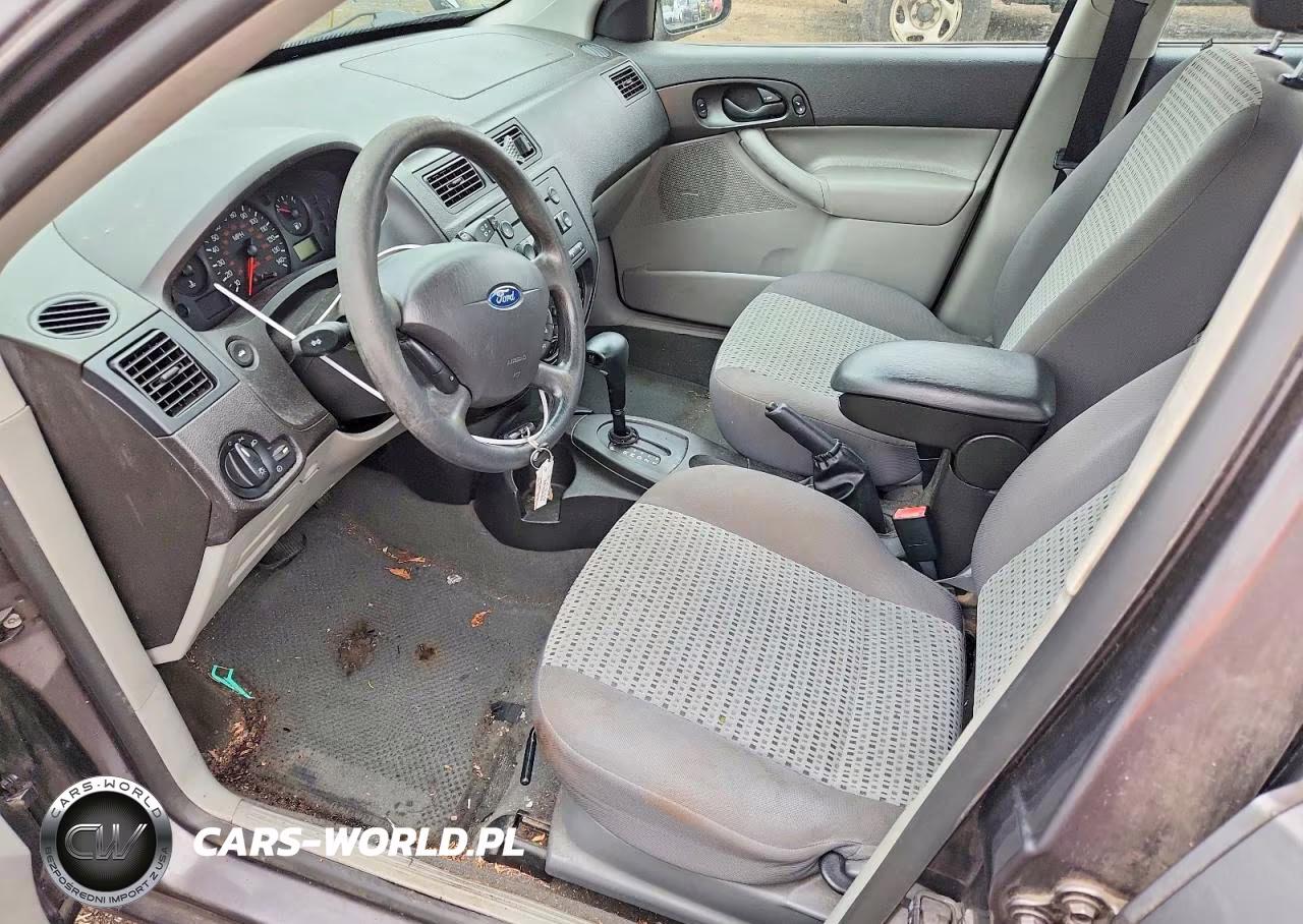 2007 Ford Focus Zx4 VIN:1FAHP34N77W186901 - 7