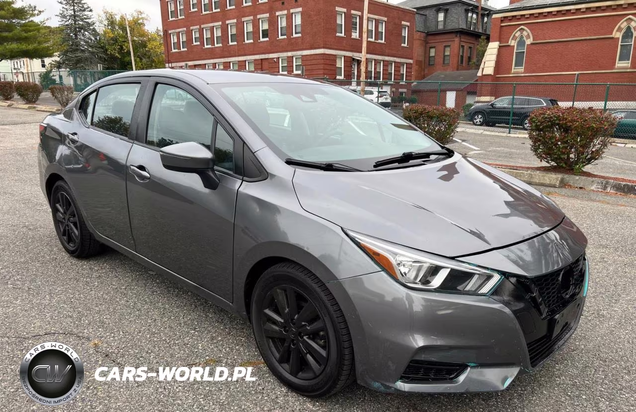 2021 Nissan Versa Sv