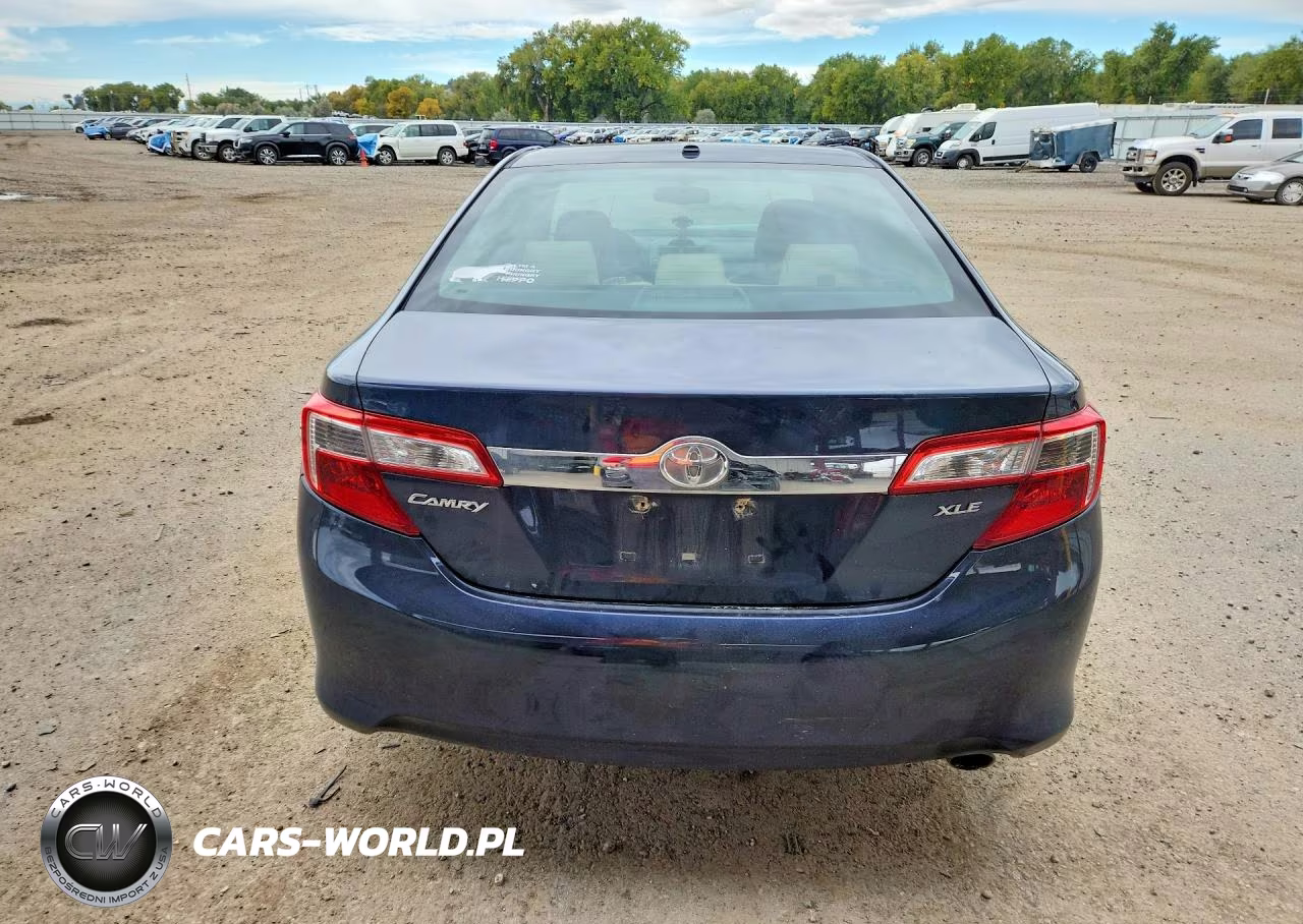 2014 Toyota Camry Xle VIN:4T4BF1FK5ER439282 - 6