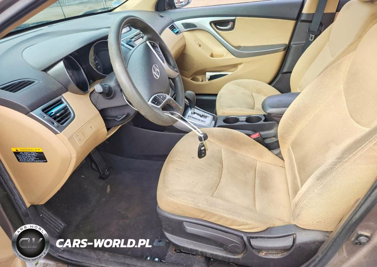 2012 Hyundai Elantra Gls VIN:5NPDH4AE9CH146643 - 7