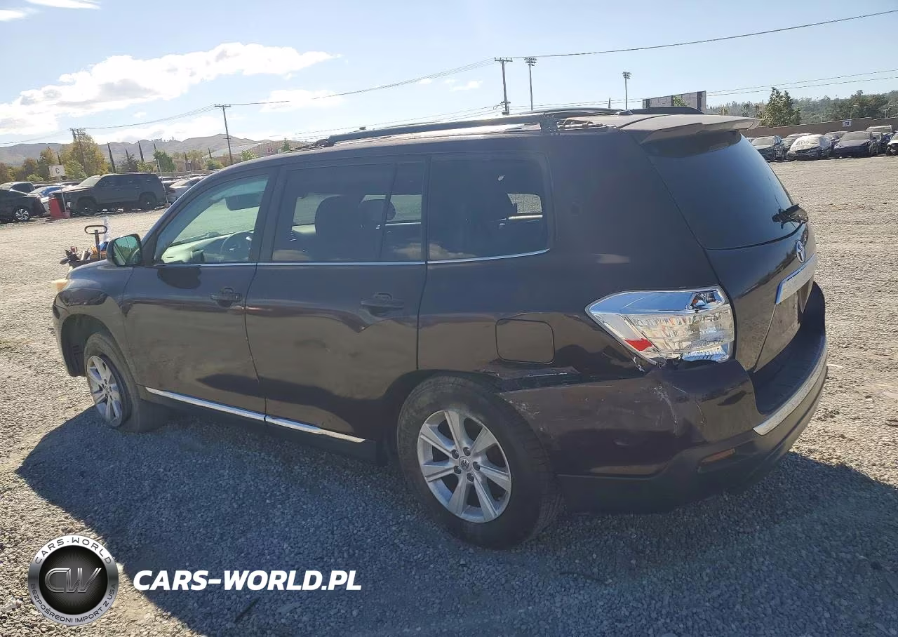 2011 Toyota Highlander Base VIN:5TDZK3EH4BS028739 - 2
