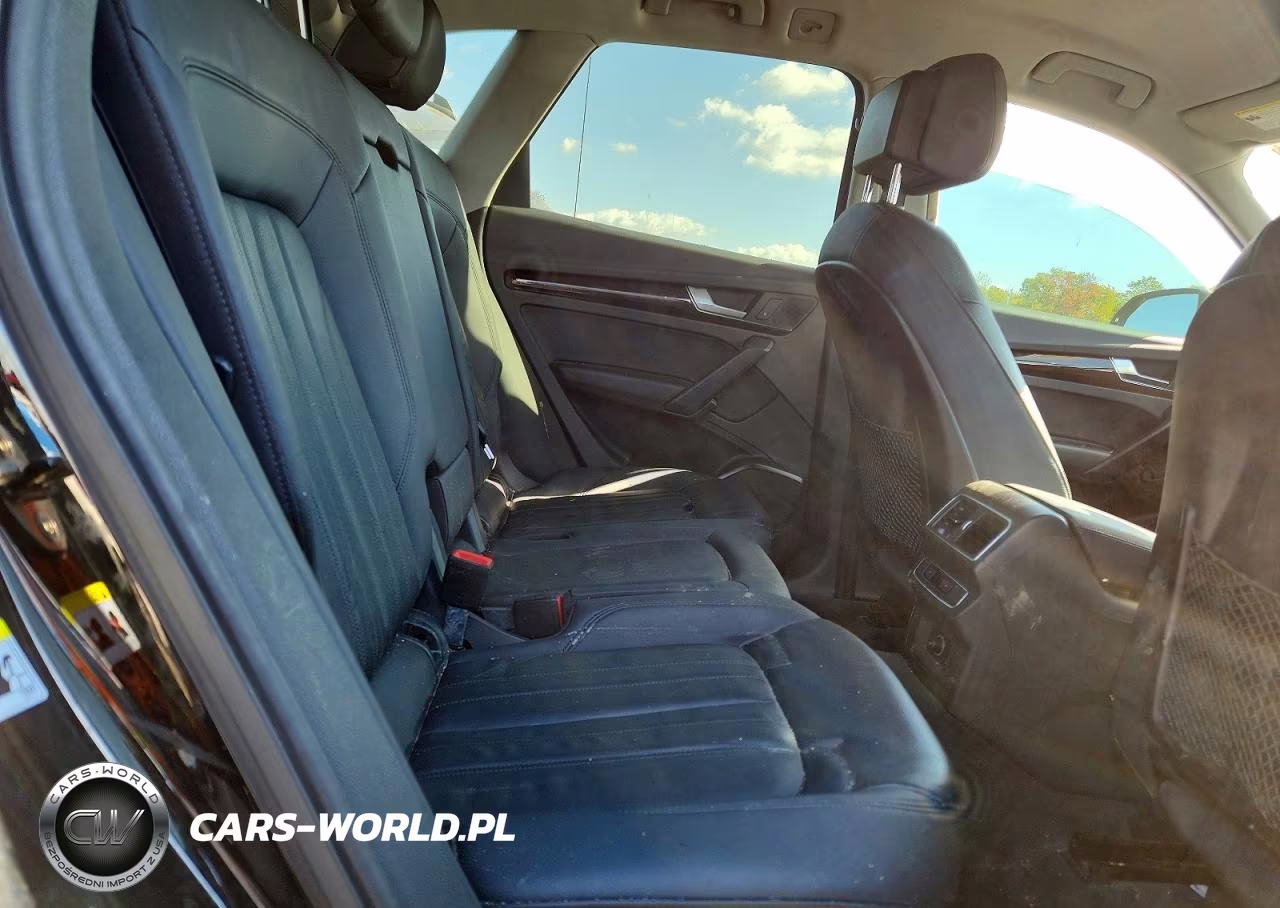 2019 Audi Q5 Premium VIN:WA1ANAFY4K2106087 - 11