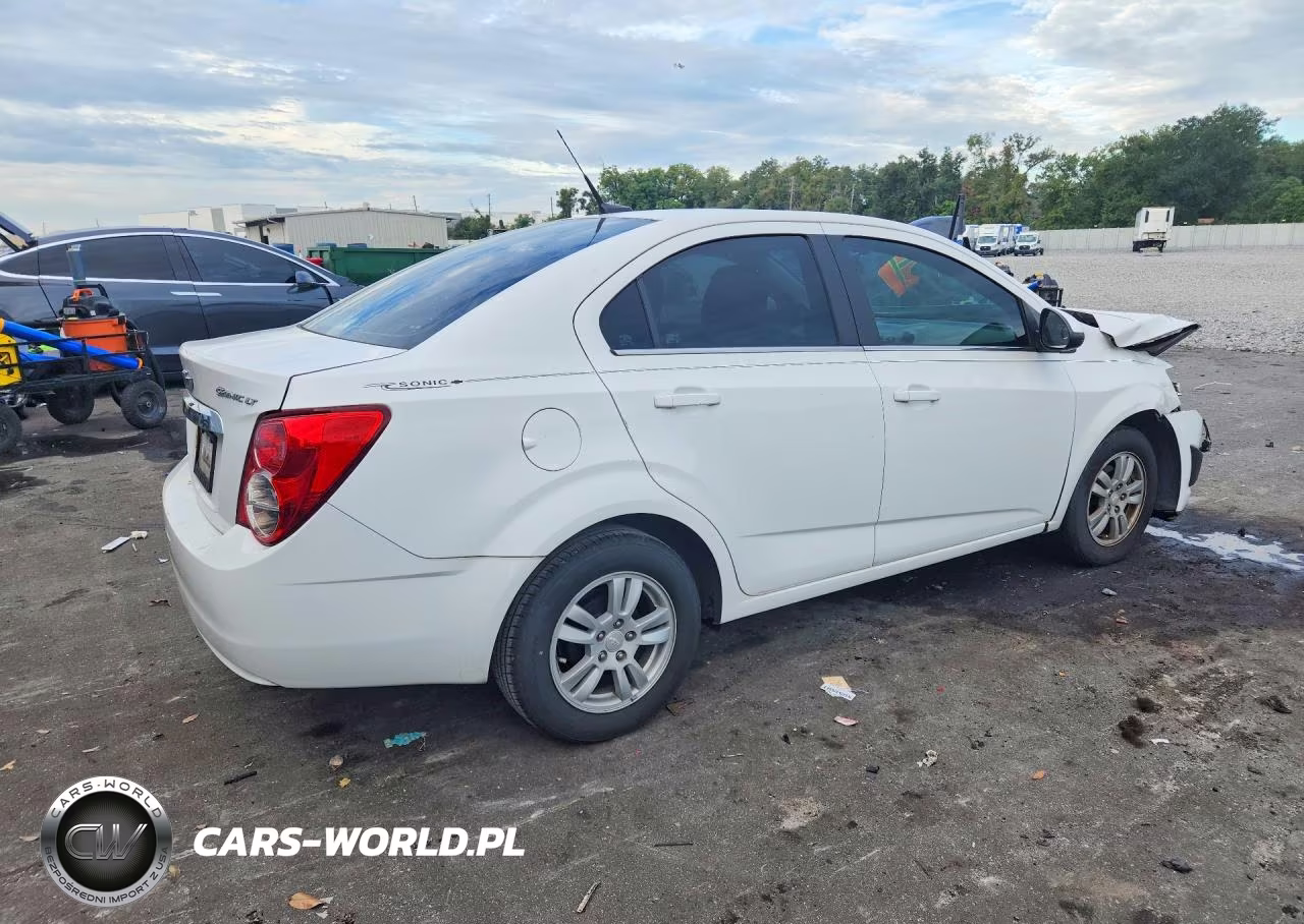 2014 Chevrolet Sonic Lt VIN:1G1JC5SH8E4241020 - 3