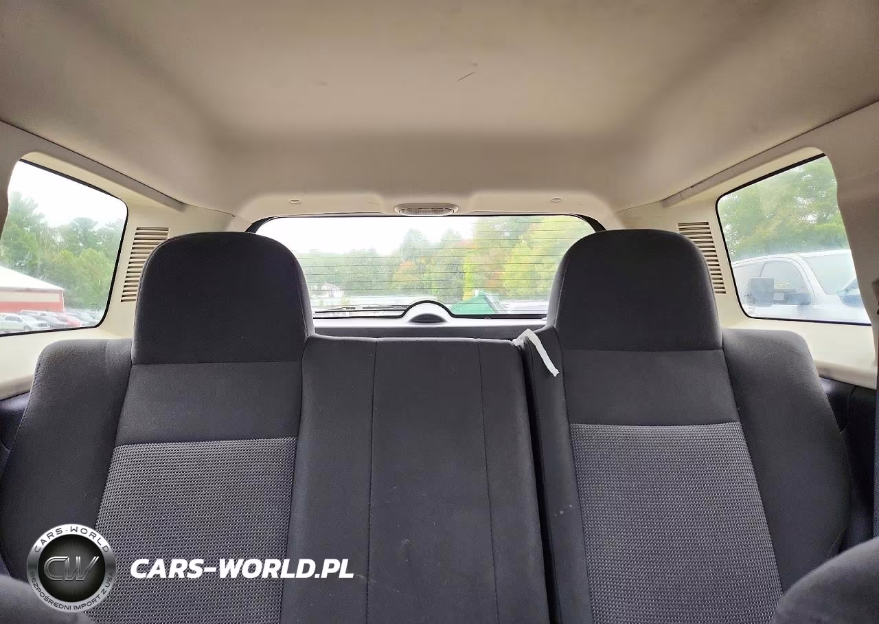2015 Jeep Patriot Latitude VIN:1C4NJRFB2FD425205 - 10