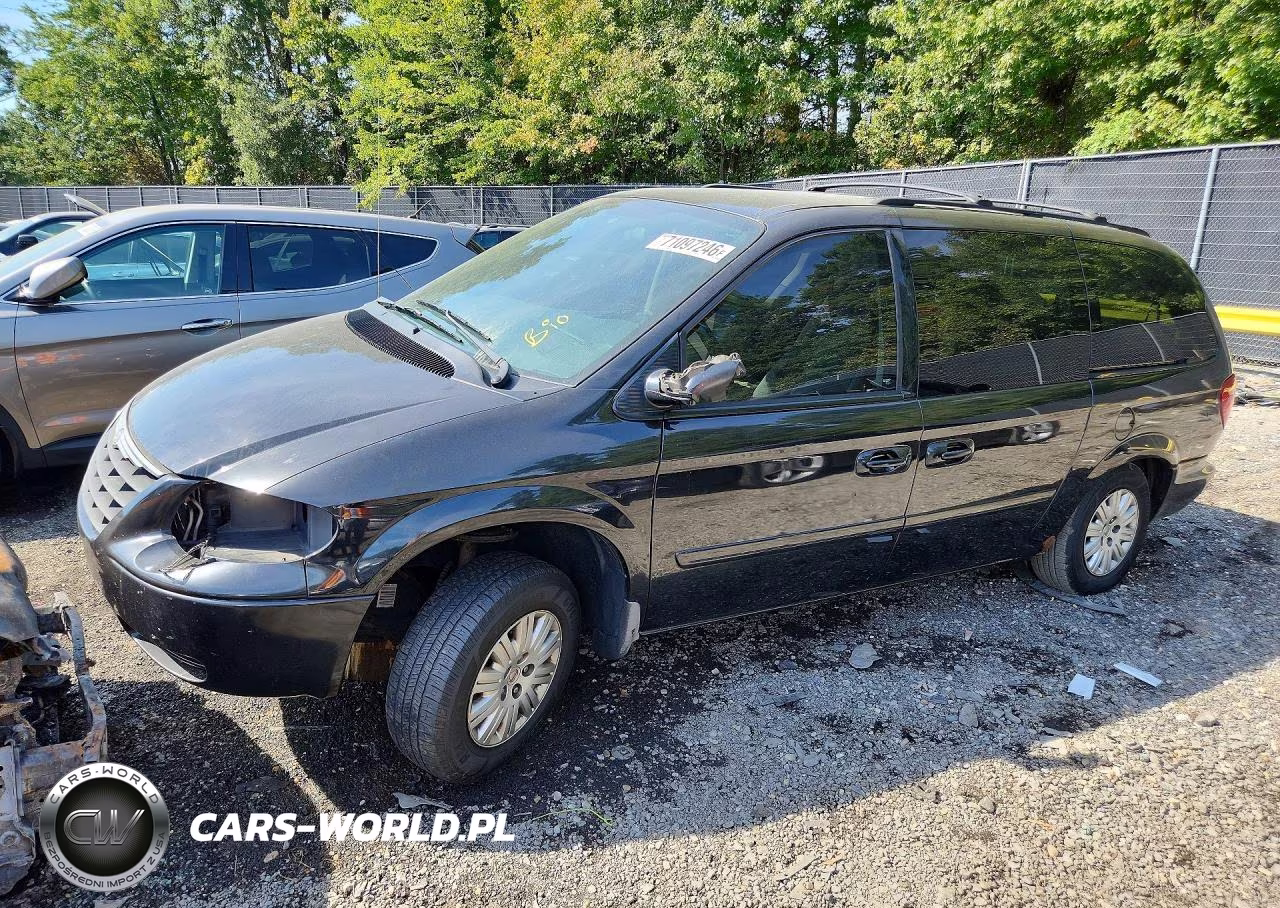2006 Chrysler Town & Country Lx