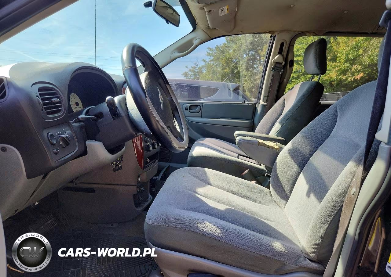 2006 Chrysler Town & Country Lx VIN:2A4GP44R06R832926 - 7