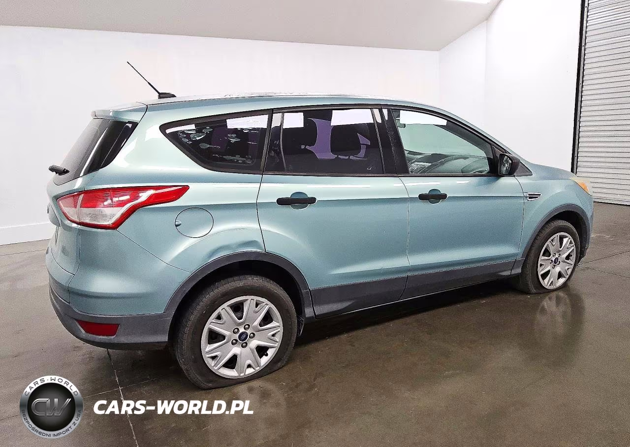 2013 Ford Escape S VIN:1FMCU0F78DUC35763 - 3