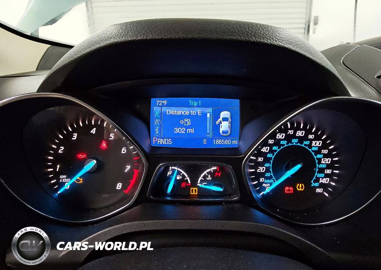 2013 Ford Escape S VIN:1FMCU0F78DUC35763 - 9