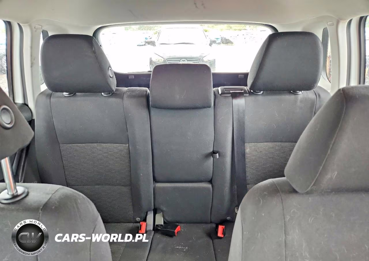 2015 Volkswagen Tiguan S VIN:WVGBV7AX1FW102052 - 10