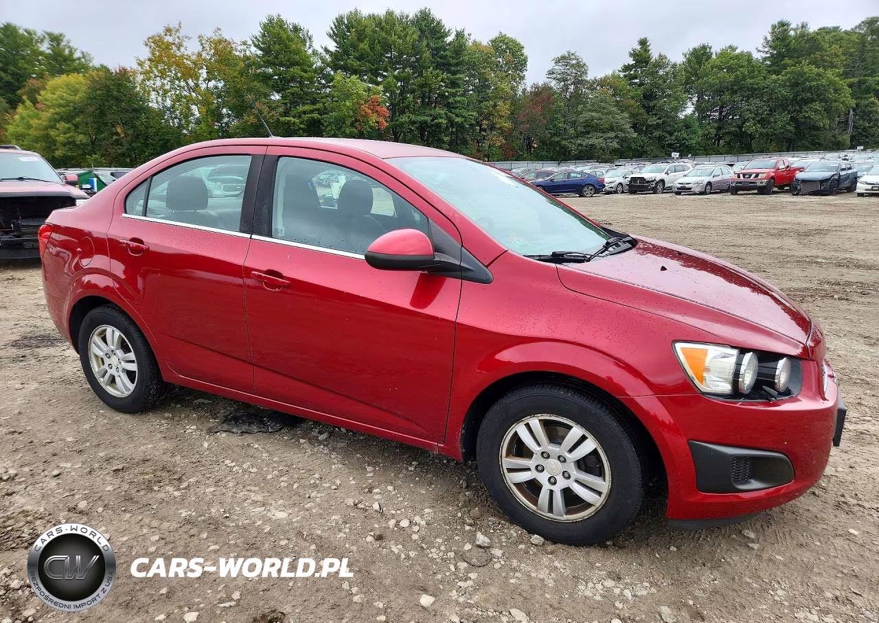 2014 Chevrolet Sonic Lt VIN:1G1JC5SG2E4227864 - 4