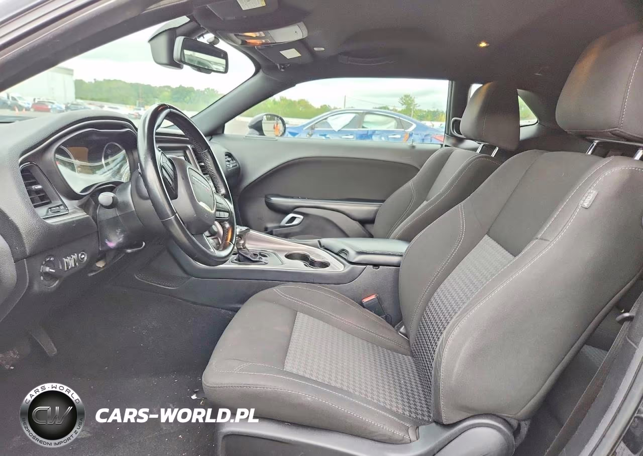 2021 Dodge Challenger Sxt VIN:2C3CDZAG1MH542523 - 7