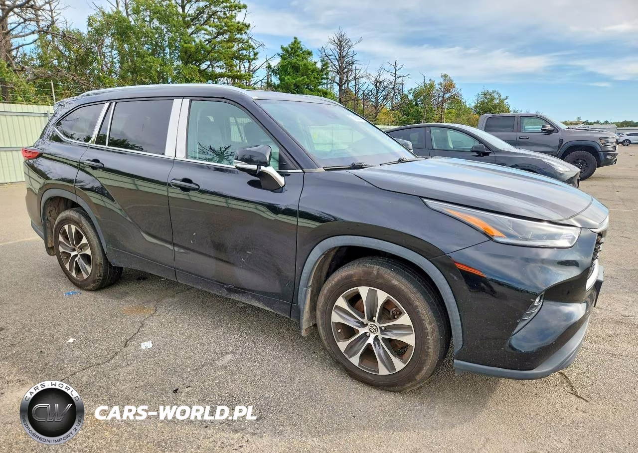 2021 Toyota Highlander Xle VIN:5TDGZRBH6MS143727 - 4
