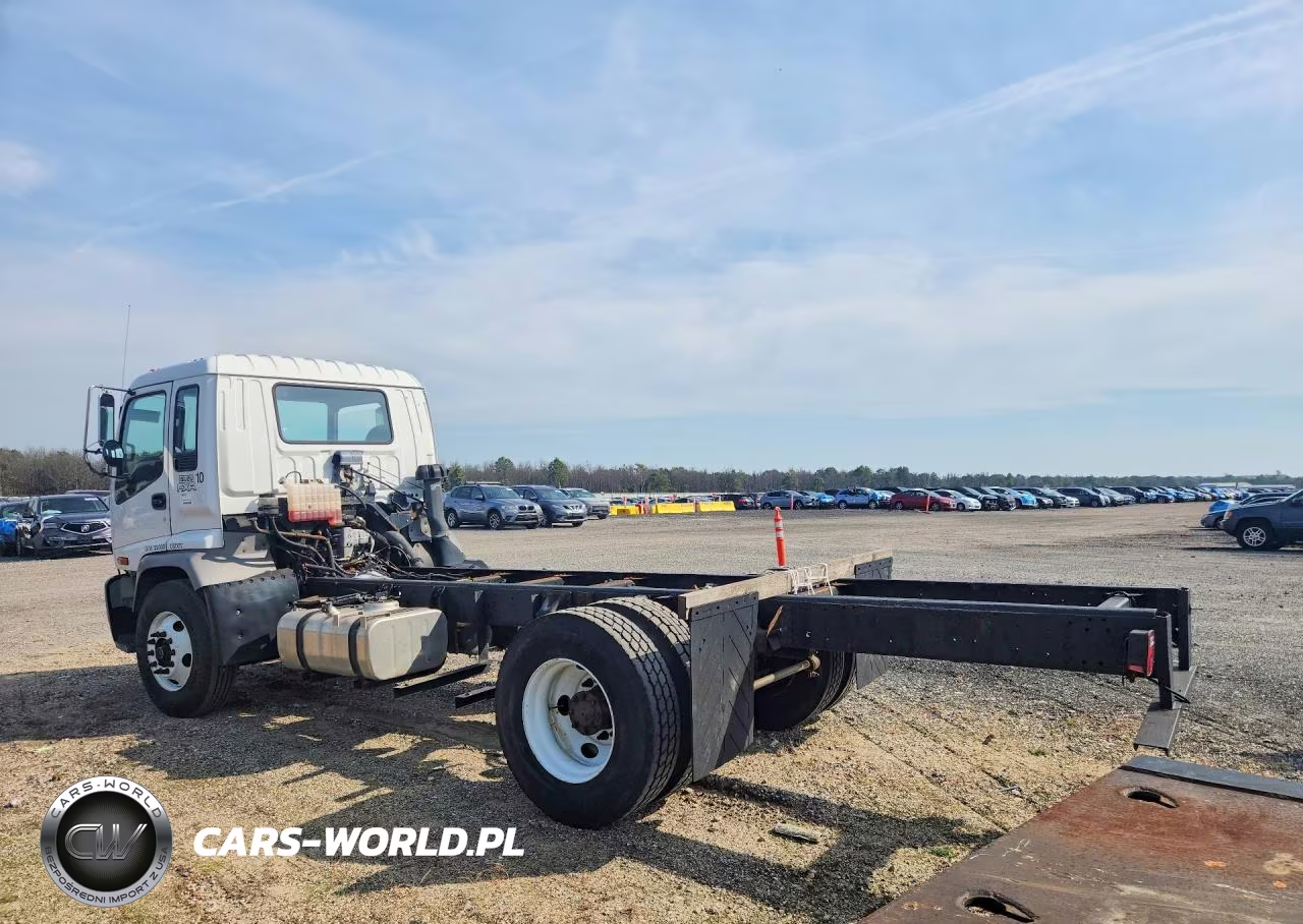 2009 Isuzu T8F Truck Cab And Chassis VIN:4GTM8F1B69F700028 - 2