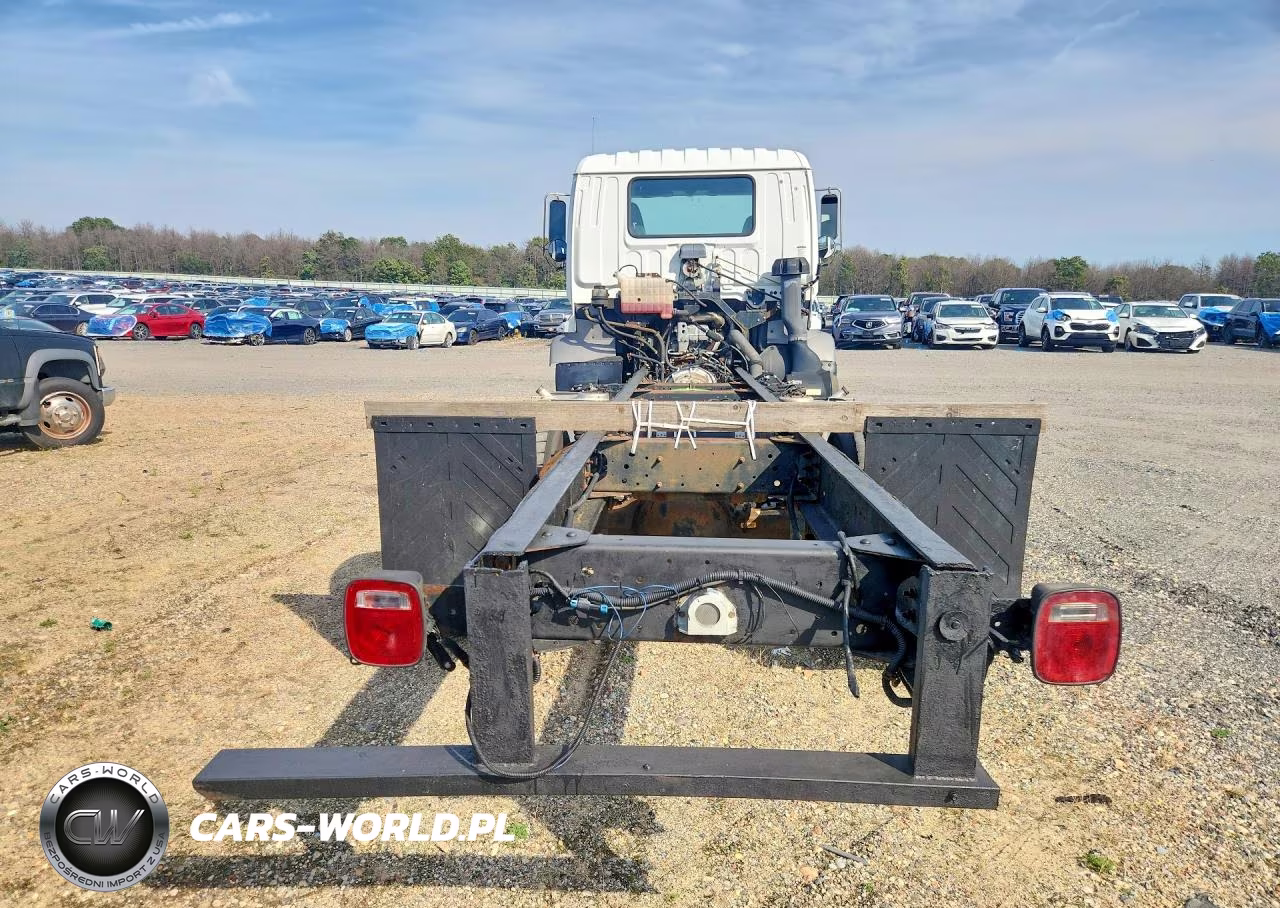 2009 Isuzu T8F Truck Cab And Chassis VIN:4GTM8F1B69F700028 - 6
