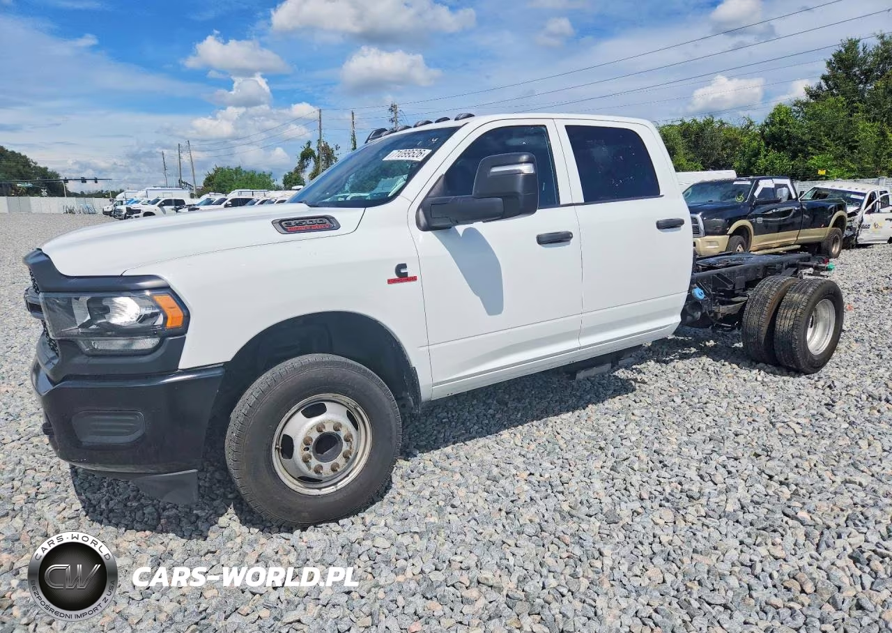 2023 Ram 3500 VIN:3C7WRSCL5PG597673 - 1