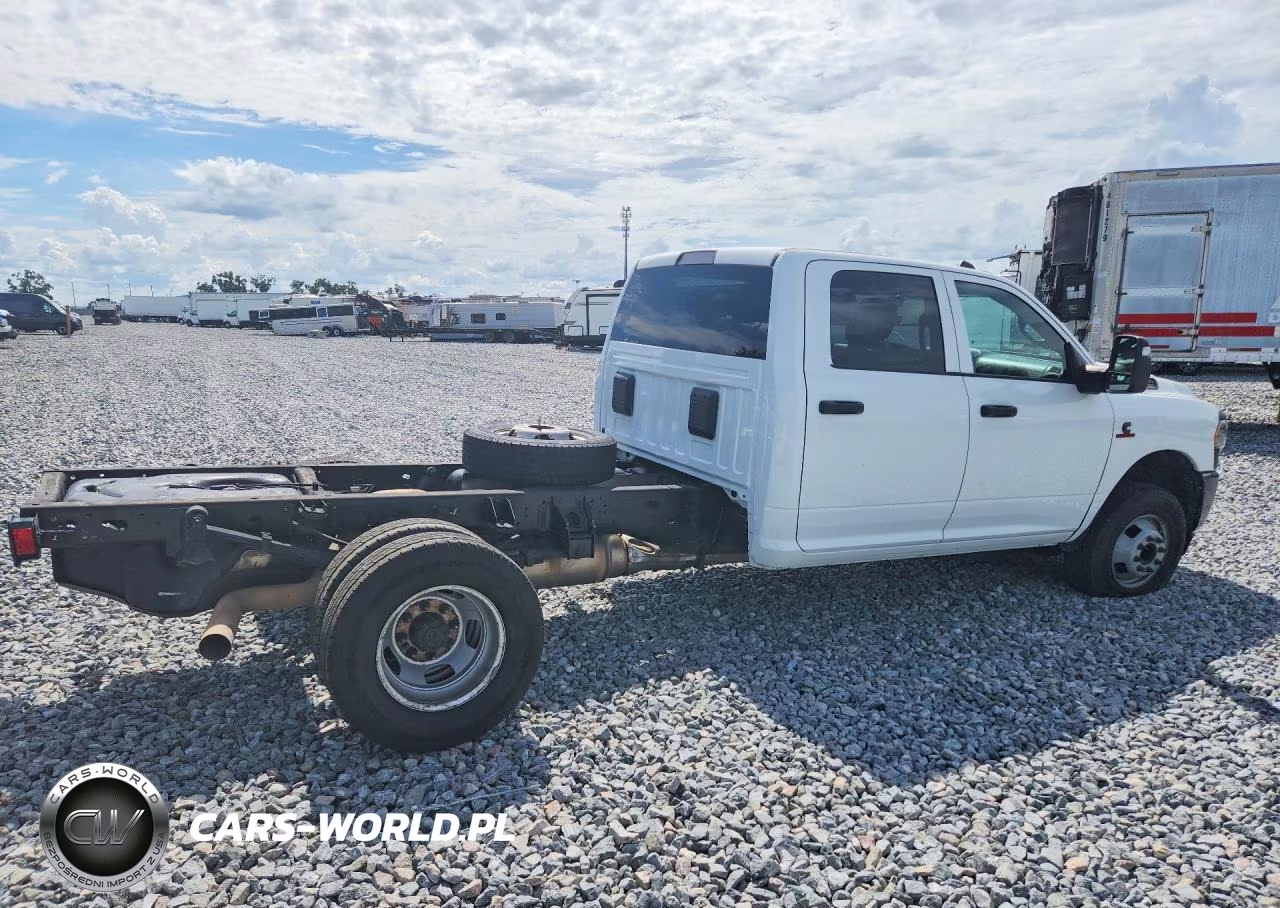 2023 Ram 3500 VIN:3C7WRSCL5PG597673 - 3