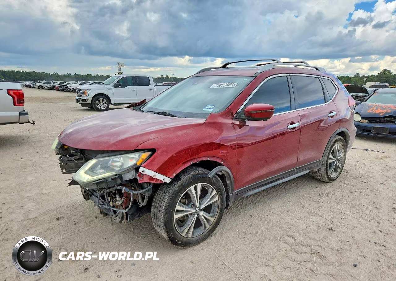 2020 Nissan Rogue Sv