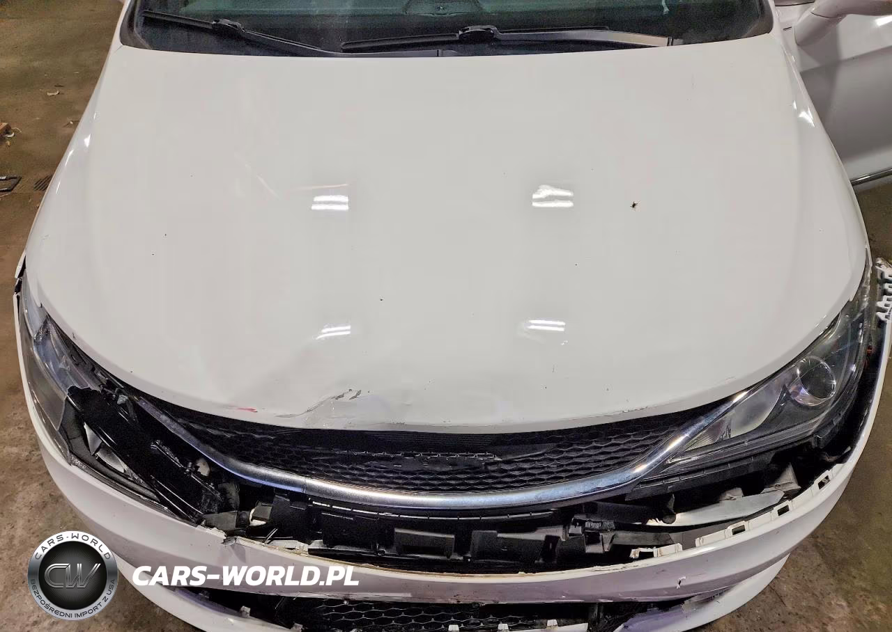 2020 Chrysler Pacifica Touring L VIN:2C4RC1BG0LR106733 - 12