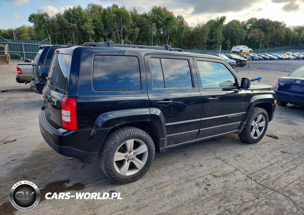2014 Jeep Patriot Sport VIN:1C4NJRBB3ED658790 - 3