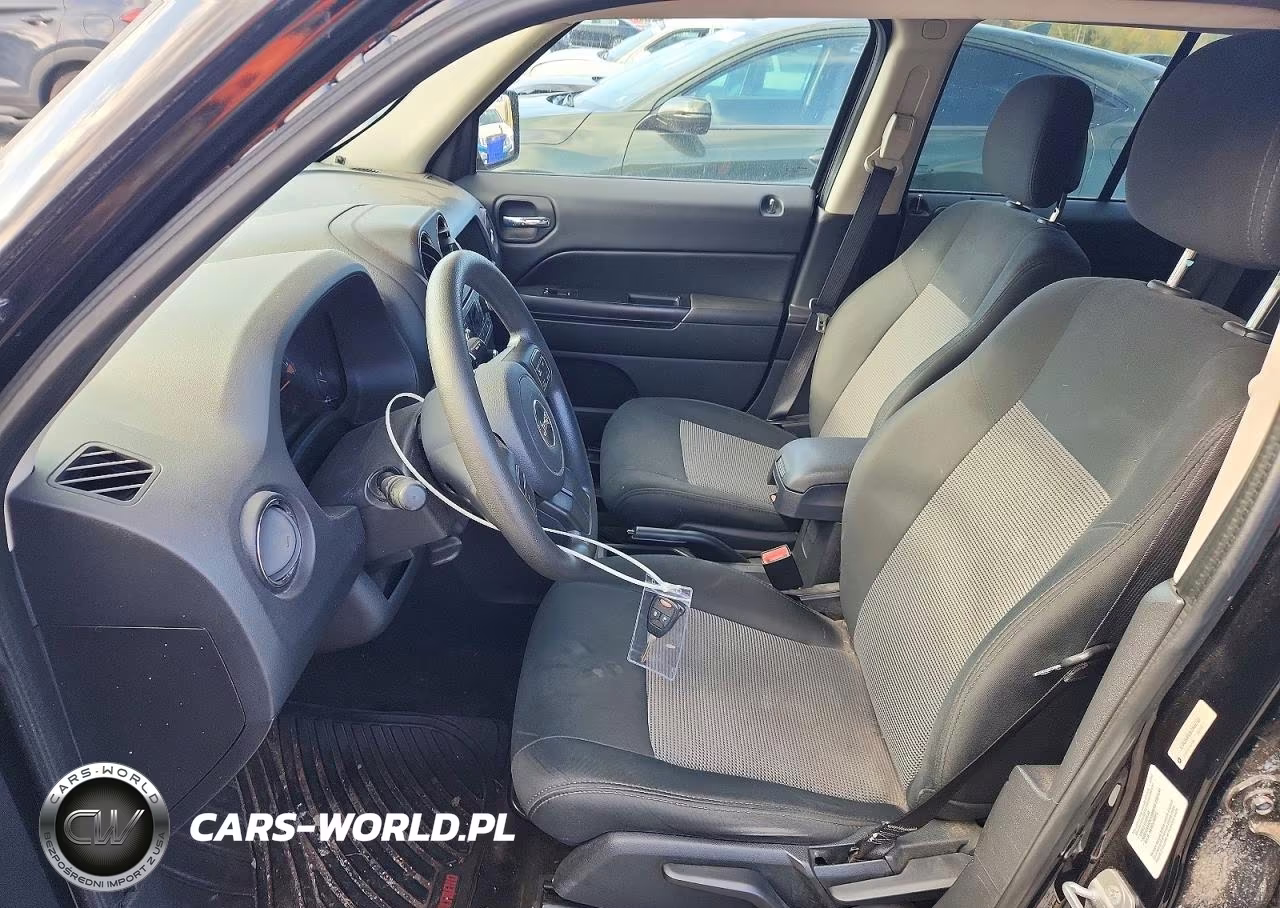 2014 Jeep Patriot Sport VIN:1C4NJRBB3ED658790 - 7