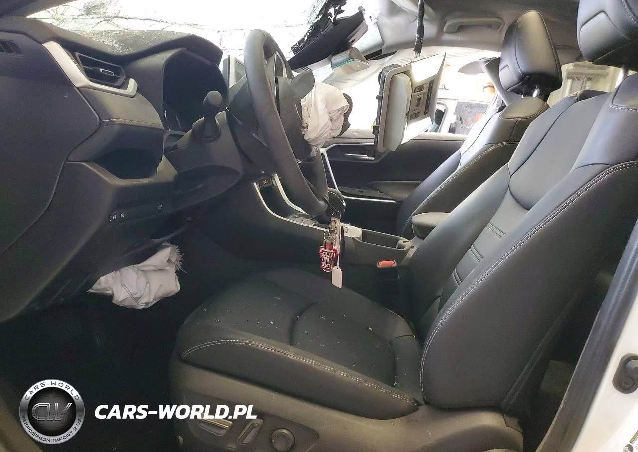 2025 Toyota Rav4 Xle Premium VIN:2T3C1RFV2SW402098 - 7