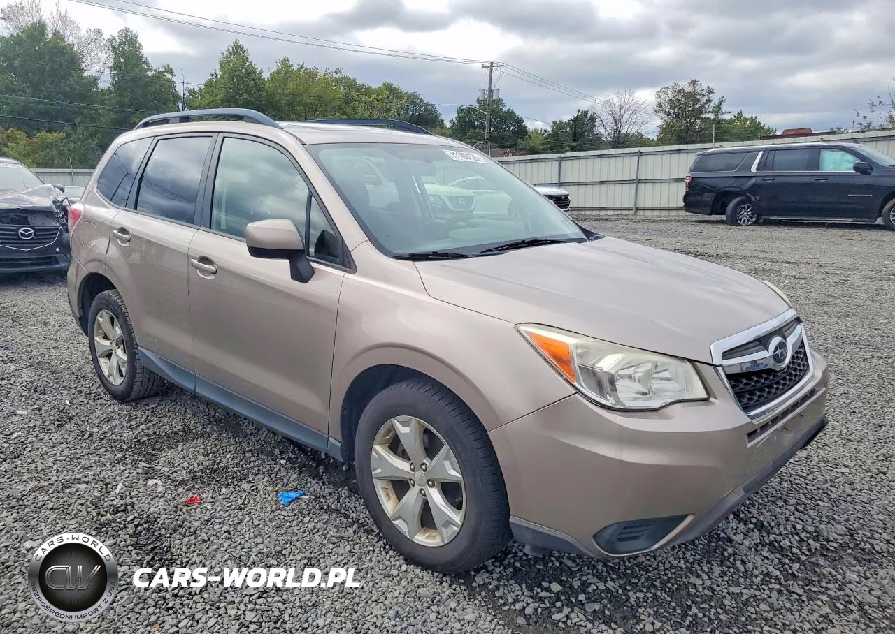2014 Subaru Forester 2.5I Premium VIN:JF2SJAEC0EH468755 - 4